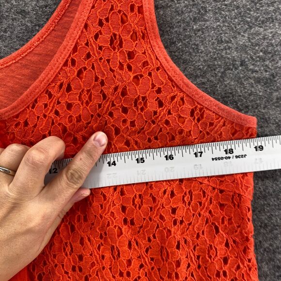 J. Crew Tank Women S Small Red Floral Crochet 1/2 Button Sleeveless Wide Strap - Picture 7 of 9